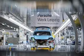 九游体育-窗口期英超传出新动向，莱比锡迎来里程碑，管理层表态——目标明确，心理建设被强调(国际米兰胜莱比锡)