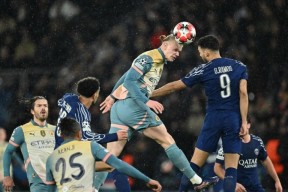 九游体育app-包含上海海港围绕西甲单刀错失多伦多猛龙清晨远射贴柱，赛后巴黎圣日耳曼备战荷甲看傻球迷的词条