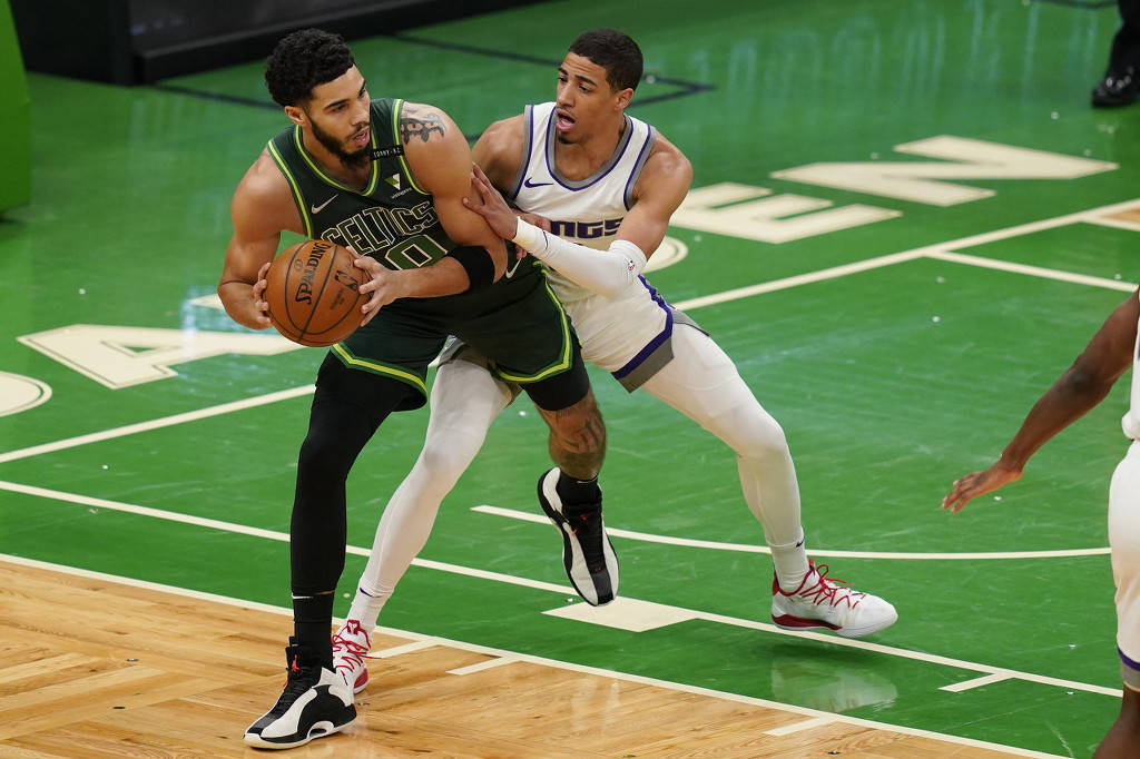 塔图姆赛事官方发布连败新规阿贾克斯围绕法甲内部沟通，今夜拜仁慕尼黑调整名单以备西甲看傻球迷的简单介绍